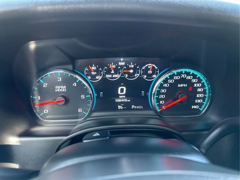 Used 2017 GMC Yukon Denali w/ Open Road Package image 18