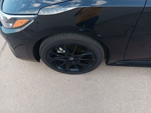 New 2025 Nissan Sentra SR w/ Midnight Edition image 33