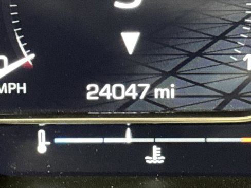 Used 2025 GMC Sierra 2500 Denali w/ Technology Package image 6