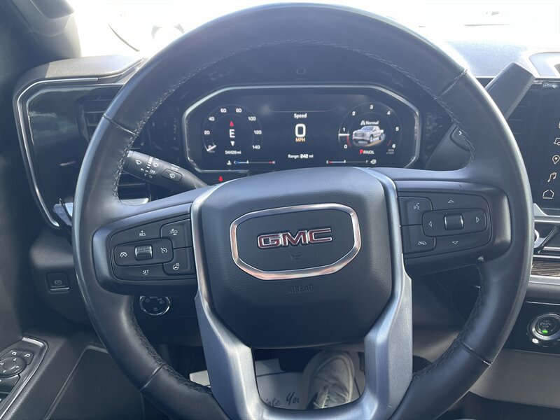 Used 2023 GMC Sierra 1500 SLE RWD image 14