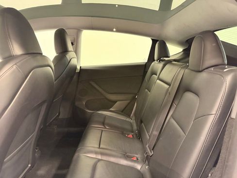 Used 2023 Tesla Model Y Long Range AWD/4WD image 19