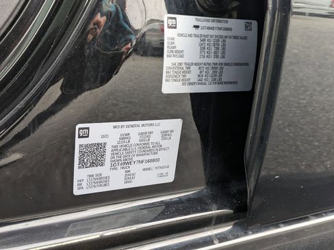 Used 2022 GMC Sierra 3500 Denali w/ Denali Black Diamond Edition image 25