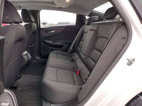 Used 2024 Chevrolet Malibu LT image 13