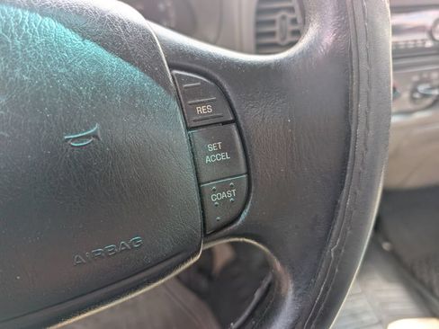 Used 1997 Ford F150 XLT RWD image 13