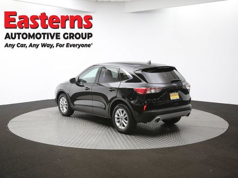 Used 2022 Ford Escape SE image 63