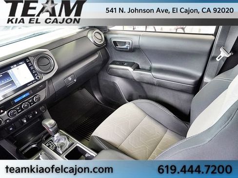 Used 2022 Toyota Tacoma TRD Sport w/ Black Out Package (TMS) AWD/4WD image 27