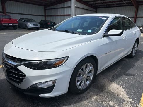 Used 2024 Chevrolet Malibu LT FWD image 17