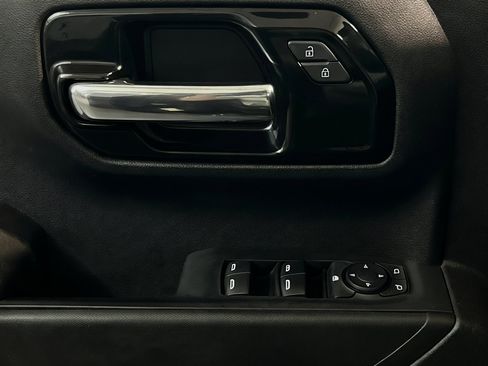 Used 2023 Chevrolet Silverado 1500 Custom RWD image 13