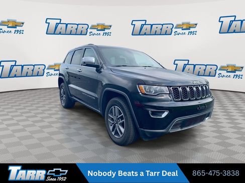Used 2020 Jeep Grand Cherokee Limited w/ Luxury Group II AWD/4WD image 2