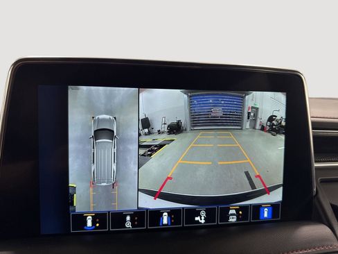 Used 2024 Chevrolet Tahoe RST w/ Luxury Package image 27