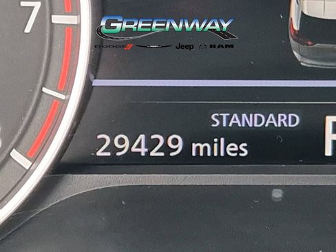 Used 2024 Nissan Rogue SV w/ SV Premium Package FWD image 25