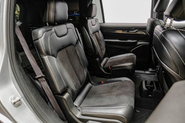 Used 2021 Jeep Grand Cherokee L Laredo RWD image 38