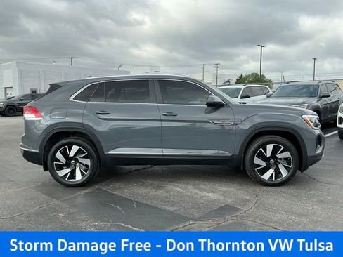New 2026 Volkswagen Atlas Cross Sport SEL AWD/4WD image 2