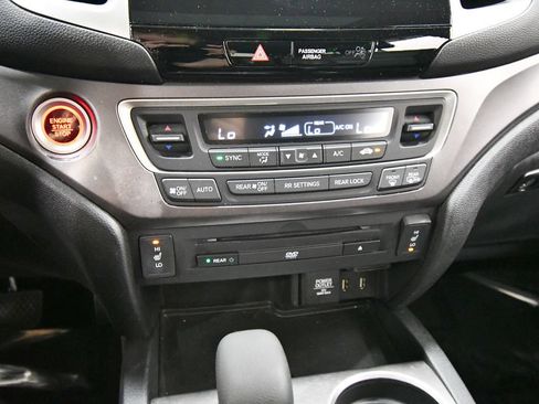 Used 2016 Honda Pilot EX-L image 25
