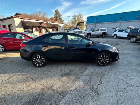 Used 2018 Toyota Corolla L image 13