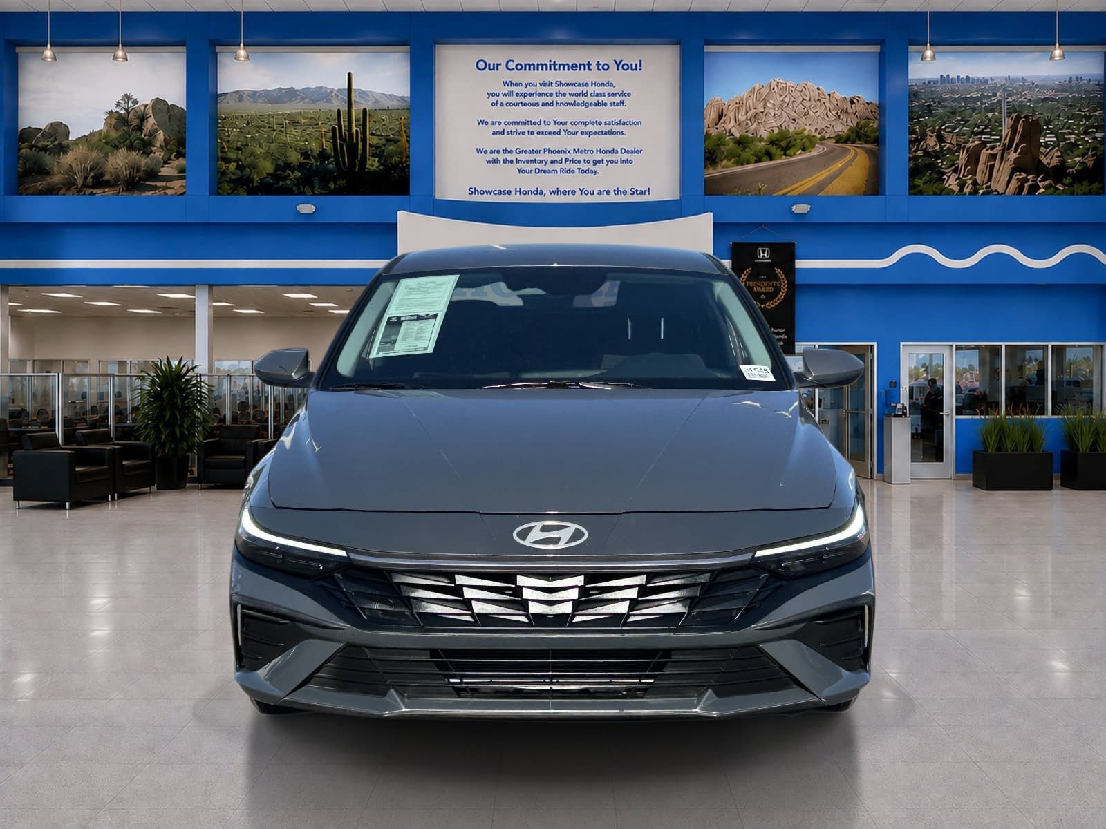 Used 2024 Hyundai Elantra SEL FWD image 5