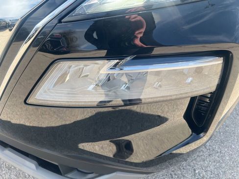 Used 2021 Nissan Rogue SV image 28