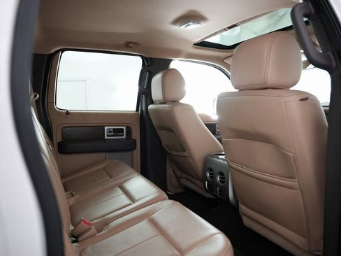 Used 2014 Ford F150 Lariat w/ Lariat Chrome Package image 37