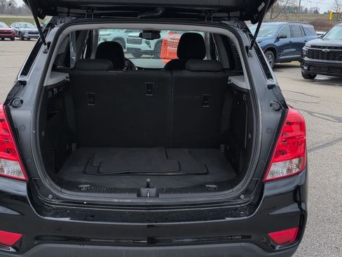 Used 2019 Chevrolet Trax LS w/ Tint and Cruise Package FWD image 7