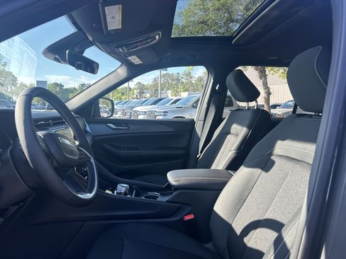 New 2026 Jeep Grand Cherokee Laredo X RWD image 13