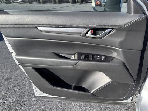 Used 2021 MAZDA CX-5 Touring image 9