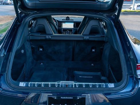 Used 2022 Porsche Panamera 4 w/ Premium Package AWD/4WD image 16