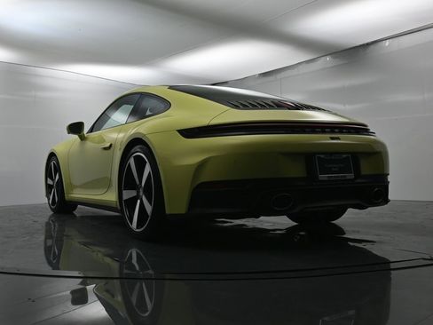 Used 2025 Porsche 911 Carrera image 46