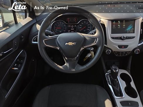 Used 2017 Chevrolet Cruze LS image 25