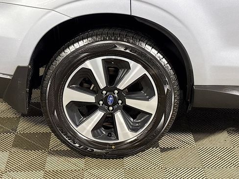 Used 2018 Subaru Forester 2.5i Premium w/ Popular Package #3A AWD/4WD image 23