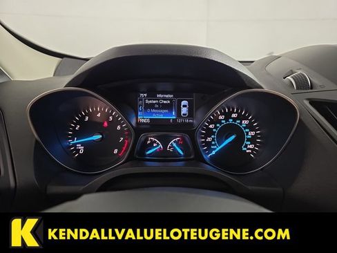 Used 2015 Ford Escape SE w/ Equipment Group 201A AWD/4WD image 16