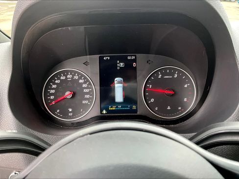 Used 2024 Mercedes-Benz Sprinter 2500 image 23