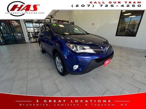 Used 2015 Toyota RAV4 XLE AWD/4WD image 8