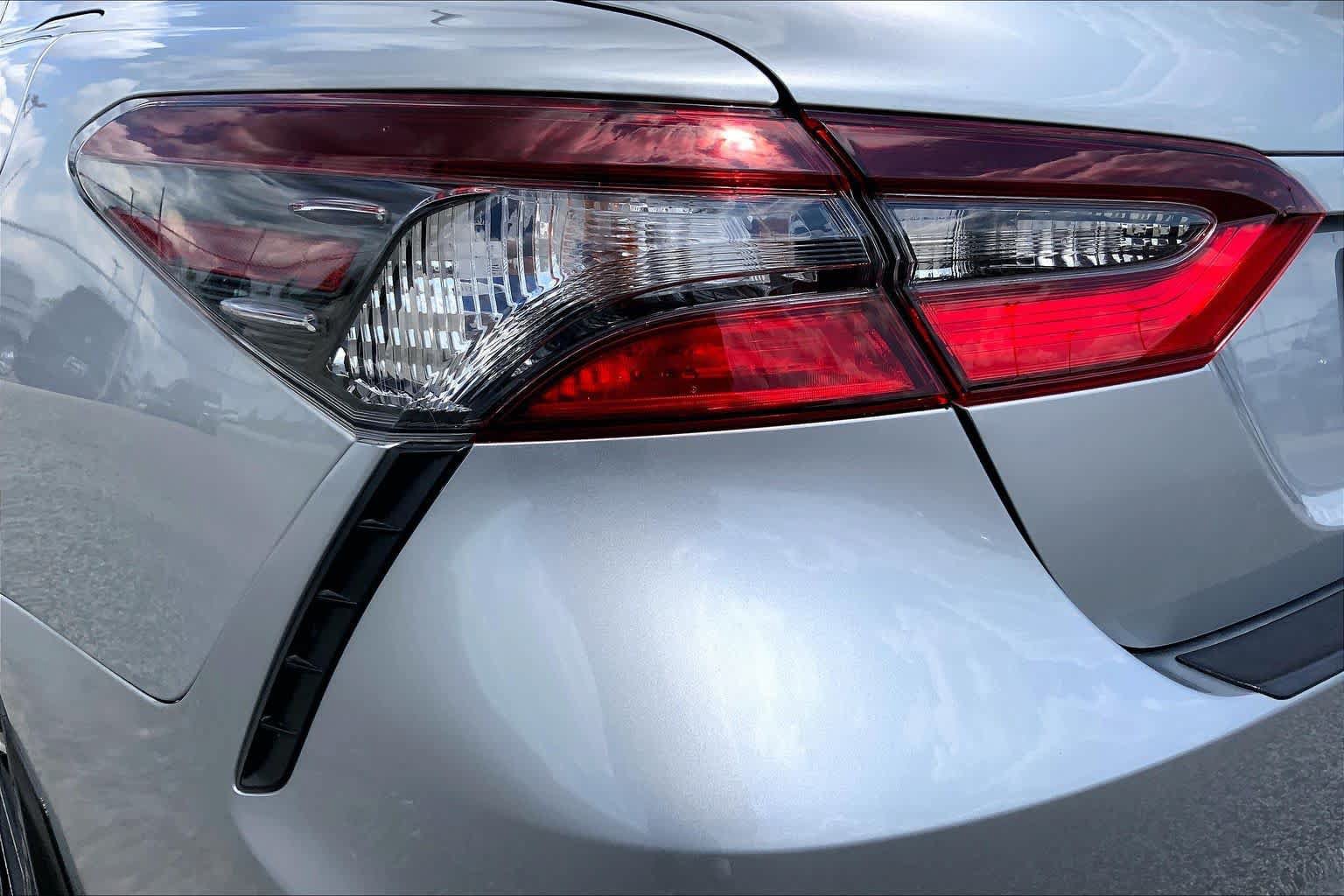 Used 2024 Toyota Camry SE FWD image 27