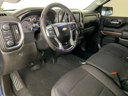 Used 2021 Chevrolet Silverado 1500 LT w/ Z71 Off-Road Package AWD/4WD image 21