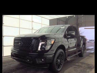 Used 2019 Nissan Titan SL w/ Midnight Edition