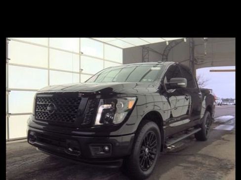 Used 2019 Nissan Titan SL w/ Midnight Edition image 1