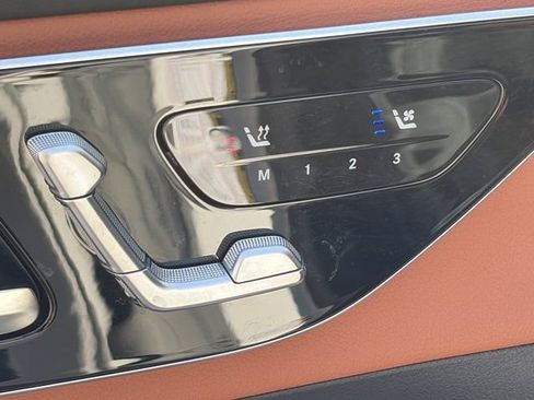 Used 2023 Mercedes-Benz GLC 300 image 15