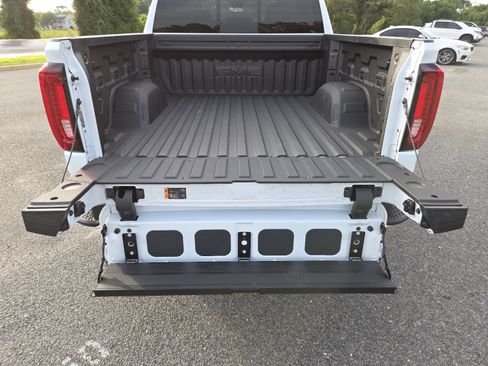 New 2026 GMC Sierra 1500 Denali w/ Denali Reserve Package AWD/4WD image 26