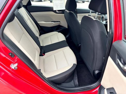 Used 2021 Hyundai Accent SE image 23