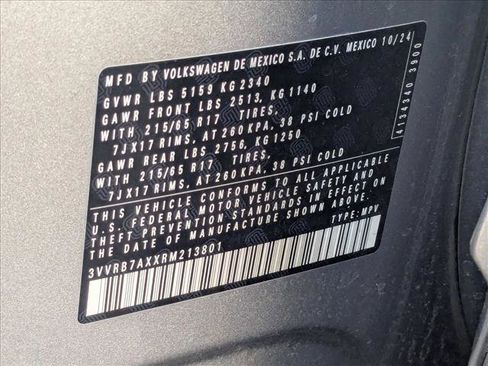 Used 2024 Volkswagen Tiguan S image 25