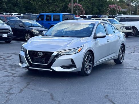Used 2023 Nissan Sentra SV FWD image 2