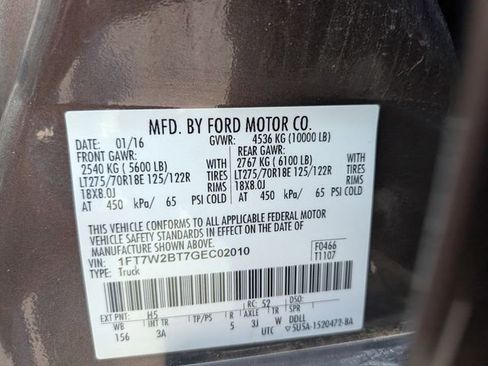 Used 2016 Ford F250 XLT w/ XLT Value Package image 11