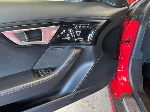 Used 2015 Jaguar F-TYPE S RWD image 30