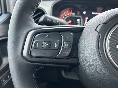 New 2026 Jeep Gladiator Sport image 18