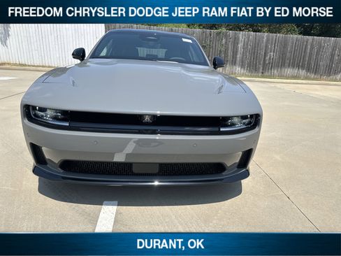 New 2025 Dodge Charger R/T w/ Quick Order Package 25M R/T image 2