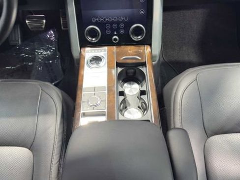 Used 2021 Land Rover Range Rover P525 Westminster Edition LWB AWD/4WD image 19