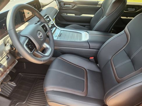 New 2026 Nissan Armada SL w/ Captain's Chari Seat Package AWD/4WD image 12