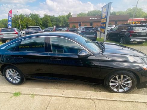 Used 2021 Honda Accord LX image 5