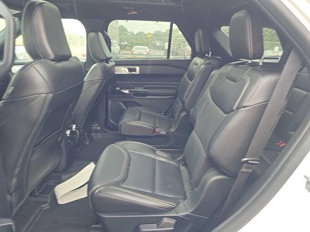 Used 2023 Ford Explorer ST w/ Technology Package AWD/4WD image 13