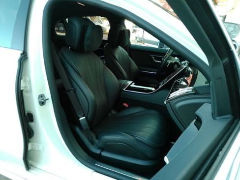 Used 2022 Mercedes-Benz S 500 4MATIC image 26